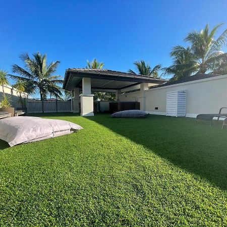 Apartamento Penthouse 239 At See Temple Port Douglas Exterior foto